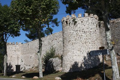 The ramparts of Sillans-la-Cascade